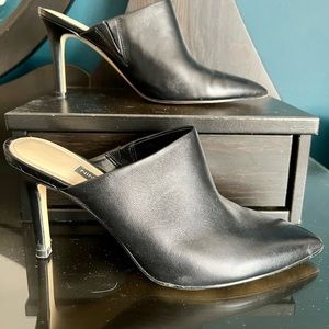 Nine West's Karyta Black slip on Mules size 6.5 Used